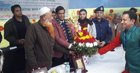 ধামরাই এ আলোকিত যাদবপুরের উদ্যোগে মুক্তিযোদ্ধা ও কৃতি শিক্ষার্থীদের সংবর্ধনা অনুষ্ঠিত।