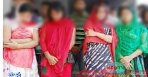অসামাজিক কার্যকলাপে নারীসহ ছাত্রলীগ নেতা আটক