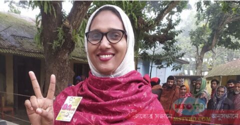 এবার ইউপি মেম্বার হলেন তৃতীয় লিঙ্গের পপি