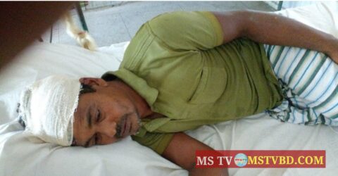 পাবনায় ইমামের বেতনের টাকা নিয়ে সংঘর্ষে আহত ৩