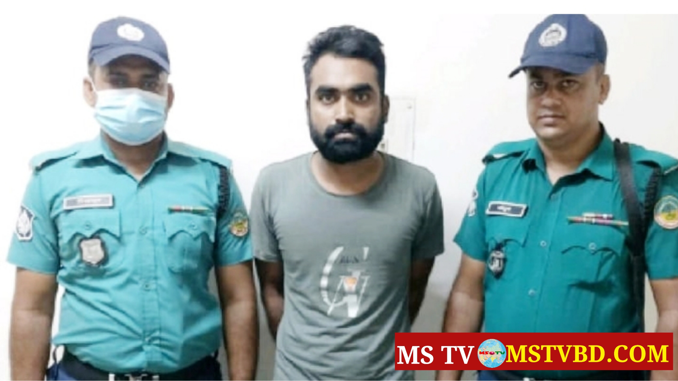 গাজীপুরে পুলিশের উপর মাদক ব্যবসায়ীদের গুলি, আটক ২