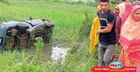 কুমিল্লা দেবিদ্বারে ট্রাকের ধাক্কায় প্রাইভেটকার উল্টে নিহত ১
