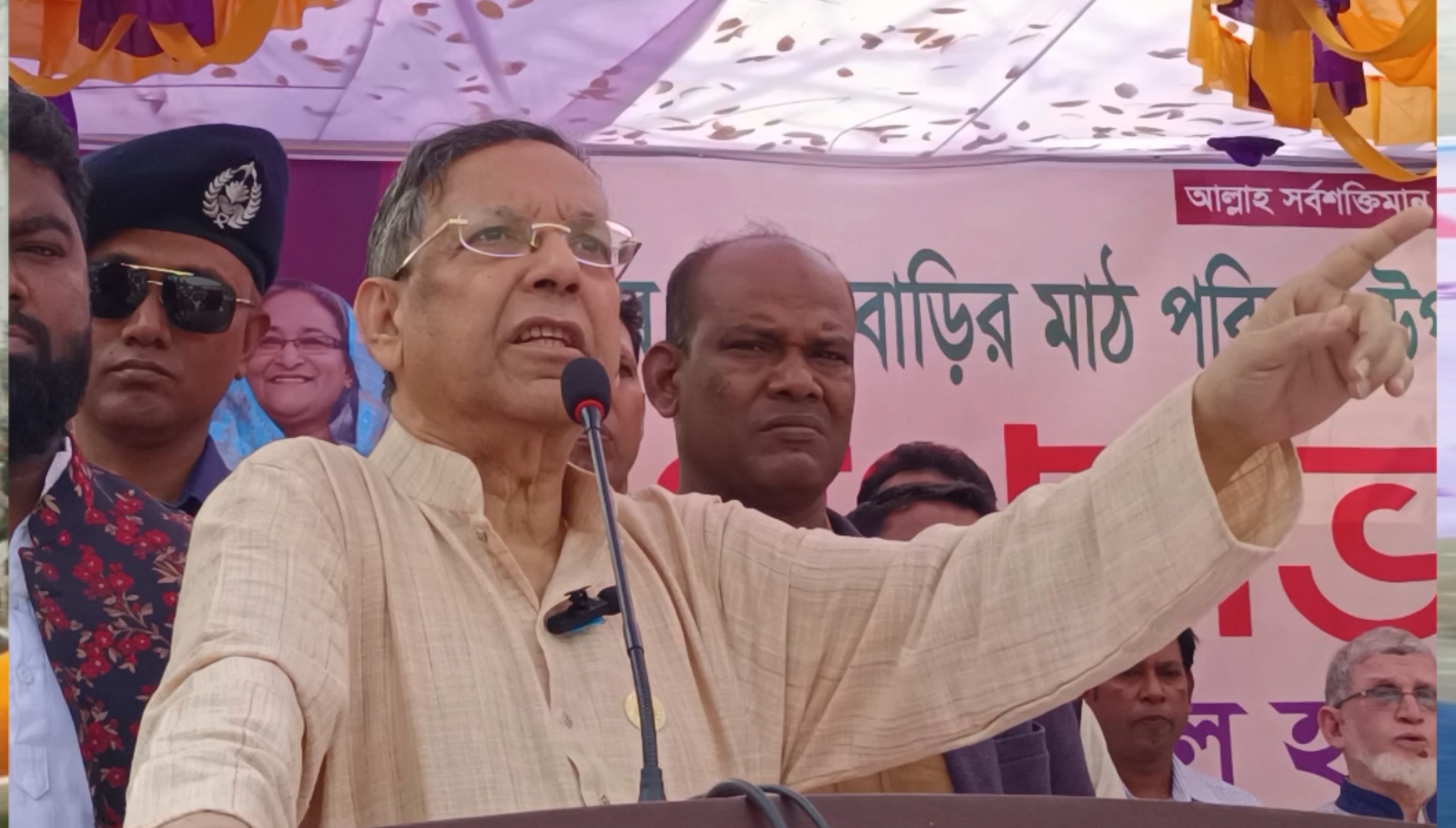 পলাতক অবস্থায় মাদকাসক্ত হয়ে কোকো মারা যান: আইনমন্ত্রী