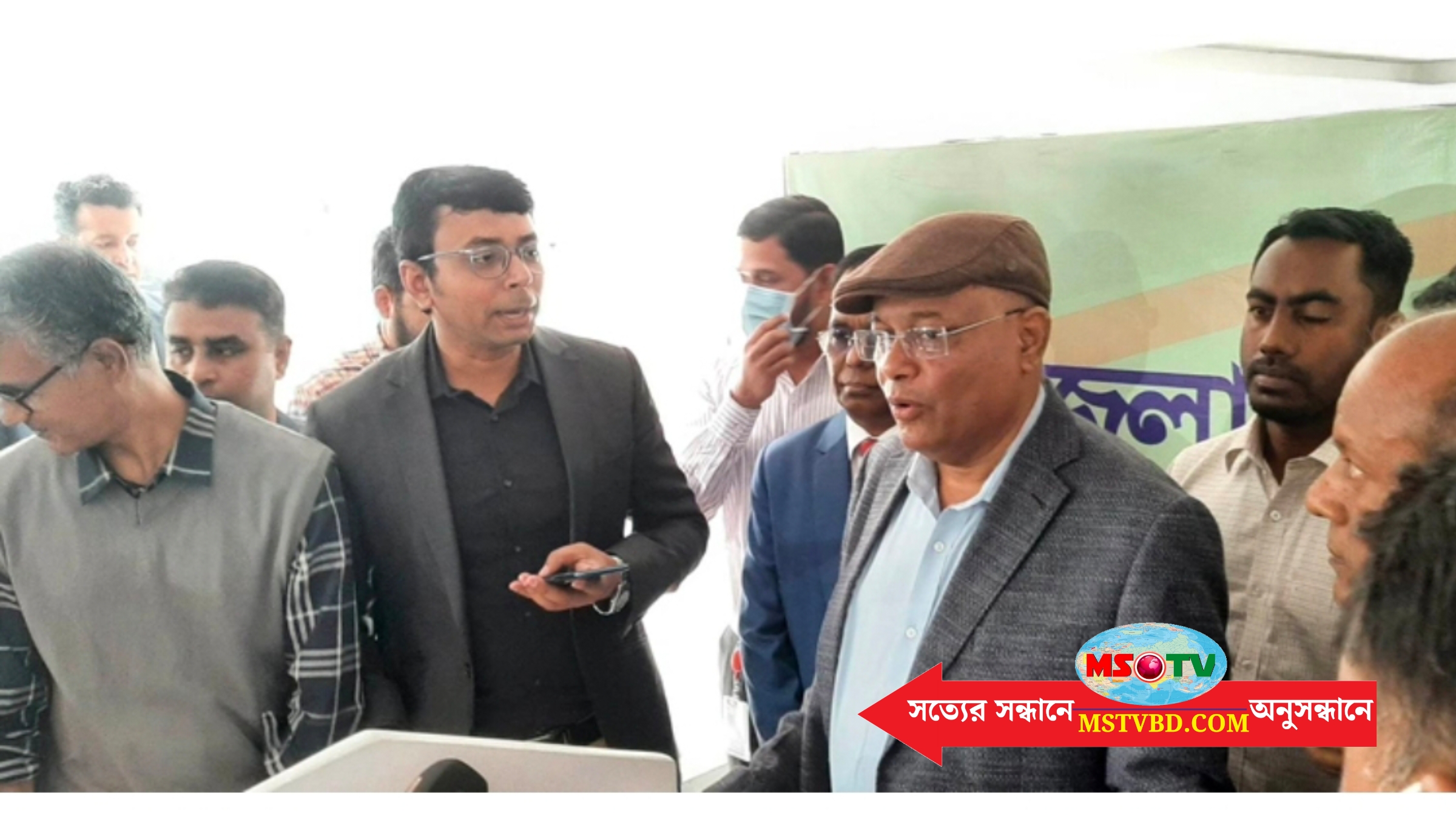 অনিবন্ধিত অনলাইন-আইপিটিভি গুজব ছড়ালে ত্বরিত জানানোর নির্দেশ তথ্যমন্ত্রীর