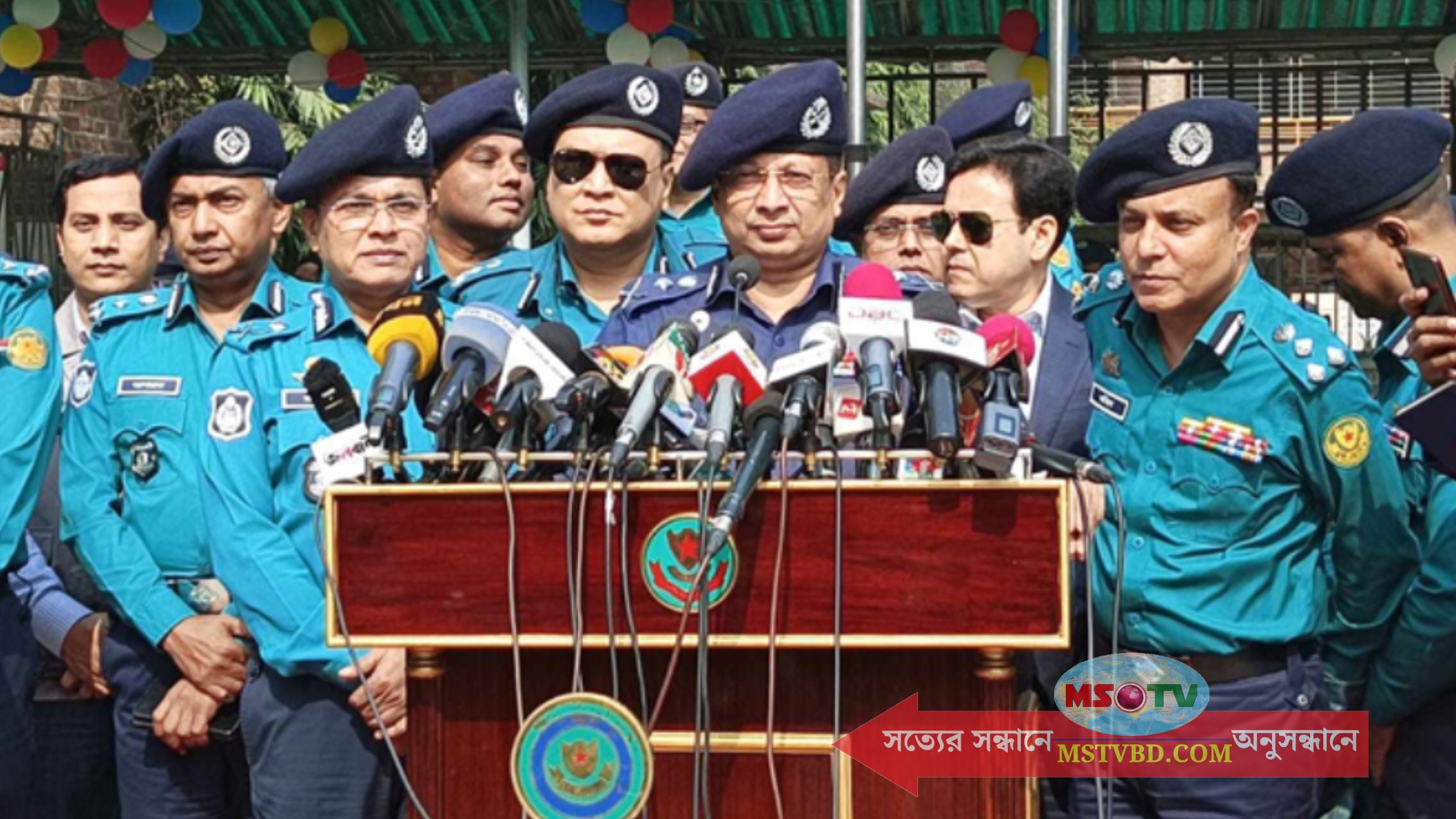 নির্বিঘ্নে ভোট দিতে পারবেন, পুলিশ পাশে আছে, বলেছেন আইজিপি